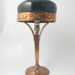 560 2228 TABLE LAMP